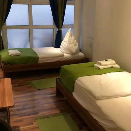 Baku 3* Fürth