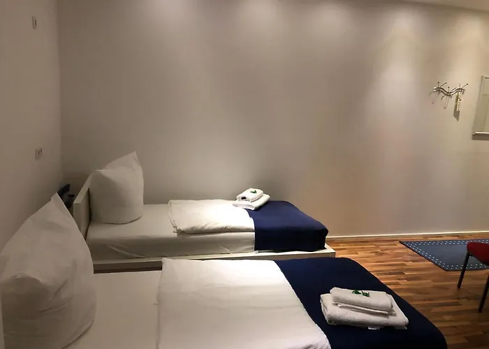 Baku 3*